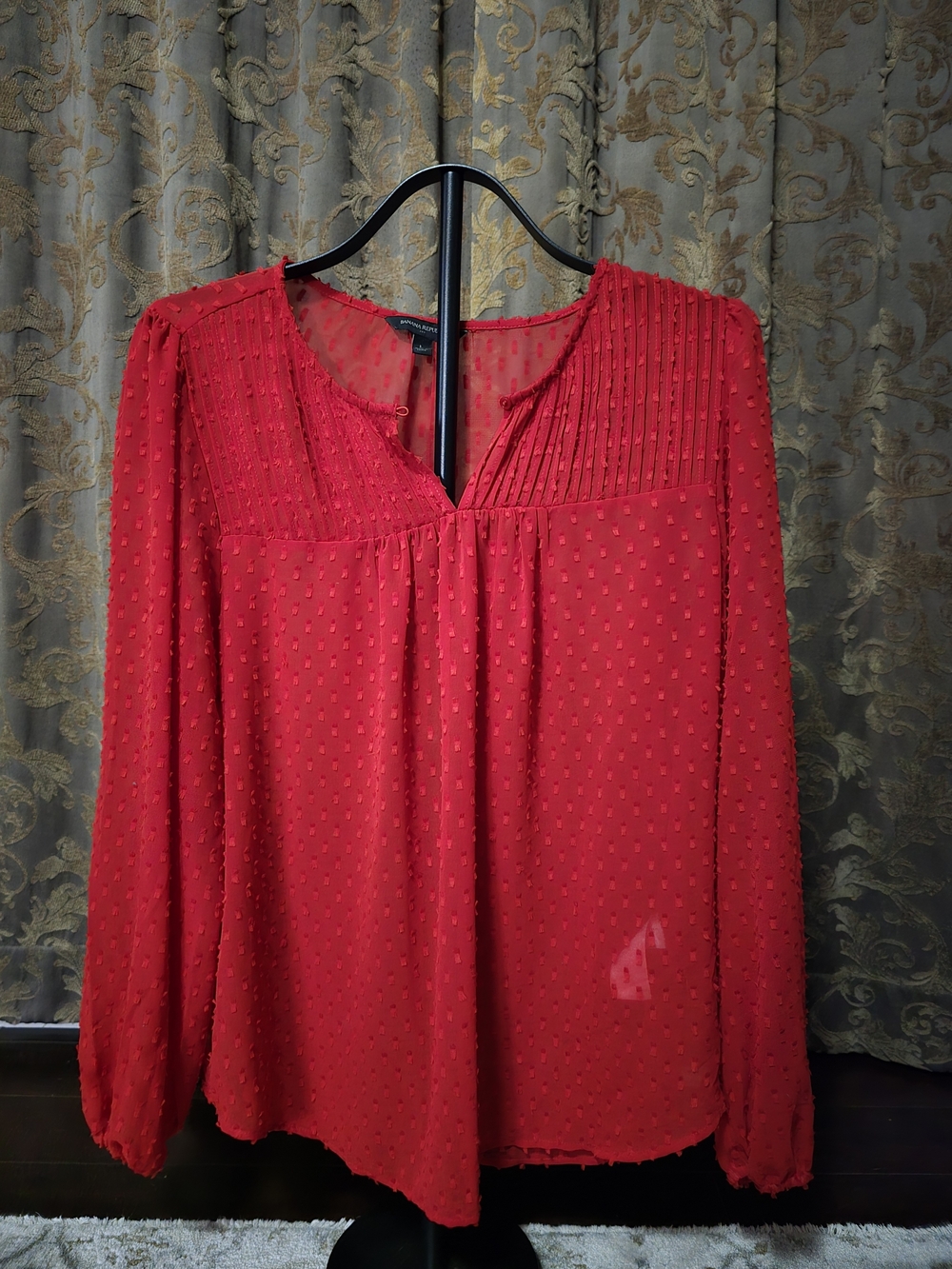 Banana Republic Red Swiss Dot Pintuck Long-Sleeve Blouse